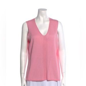 Escada
V-Neck Sleeveless Top w/ Tags Size: US14, DE44
